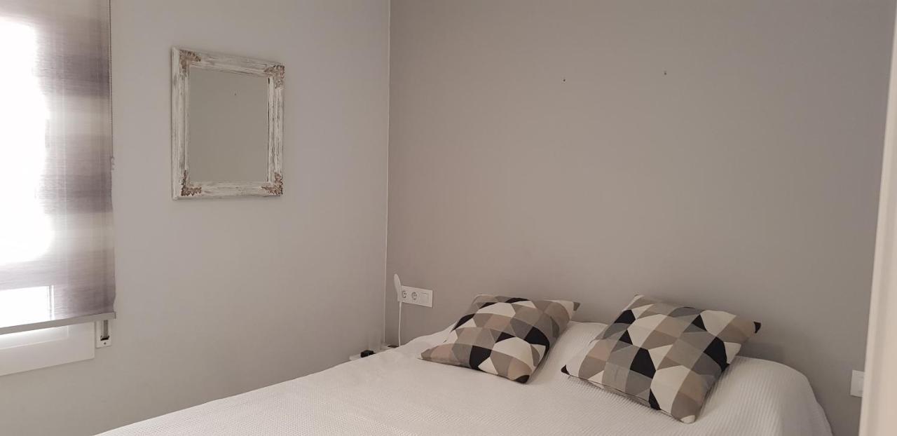 Casa Comoda Y Equipada Para 6 En Centro Pueblo Torroella de Montgrí Extérieur photo
